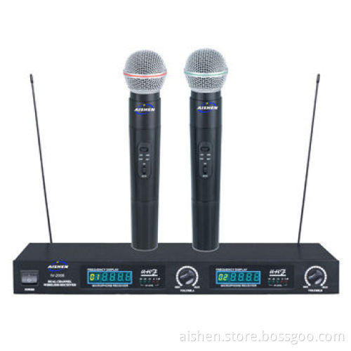 VHF Wireless Microphone with Operating Distance is 50m